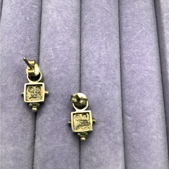 Vintage Sterling Silver Earrings with Blue Lapis  Accents - Picture 3 of 3